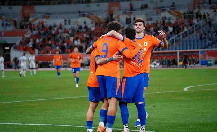 2-1！中超又一强队复苏：2场轰6球+排名升第4！新鹏城近7战仅1胜